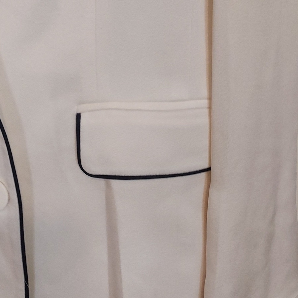 Veronica Beard Eiza Belted Jacket Winter White - Picture 11 of 12